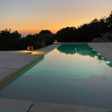 Holiday home Trullo Dei Silvi 1 *